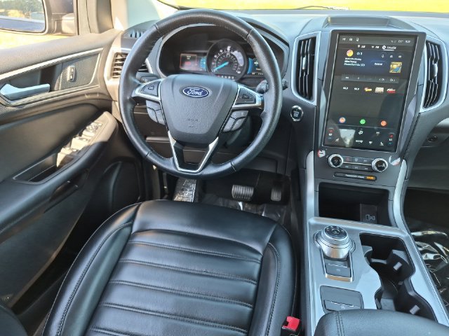 Used 2024 Ford Edge SEL AWD/4WD image 30