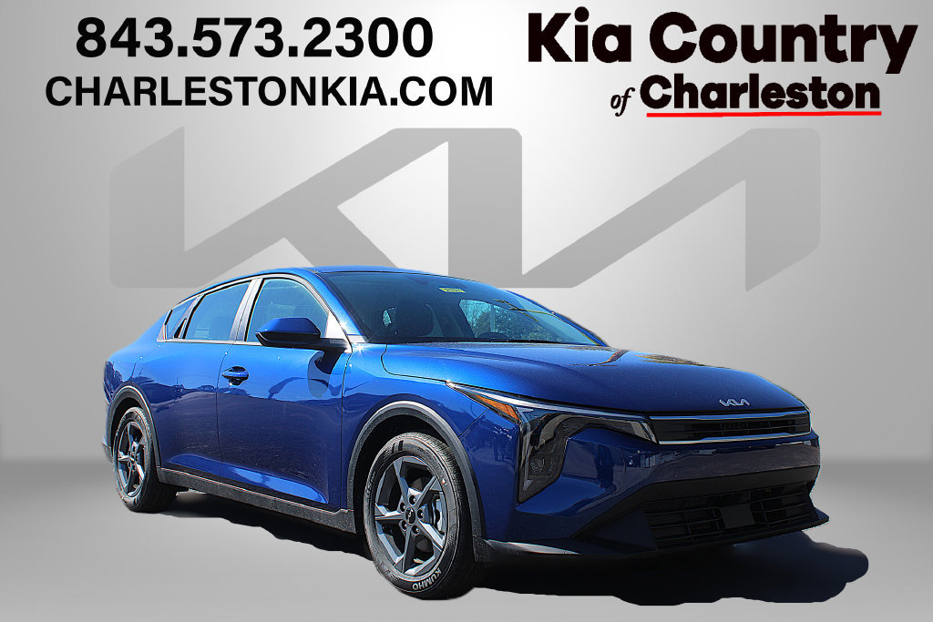 New 2026 Kia K4 FWD image 1