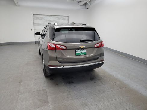 Used 2019 Chevrolet Equinox Premier image 6