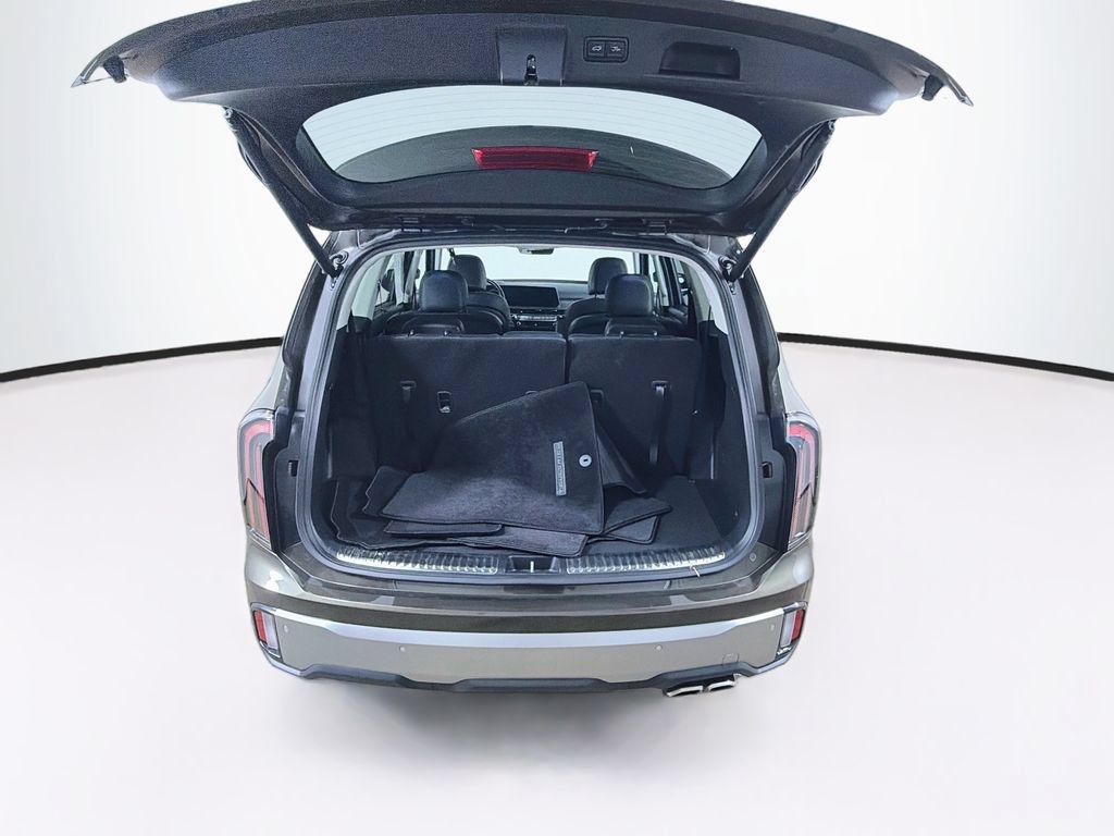 Used 2025 Kia Telluride SX w/ SX Captain's Chair Package AWD/4WD image 27