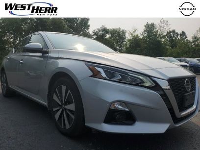 Certified 2022 Nissan Altima 2.5 SL