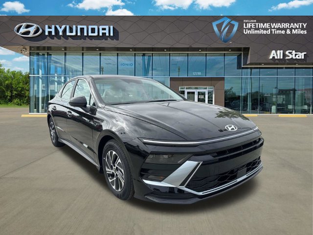 New 2026 Hyundai Sonata Blue FWD 360° Tour