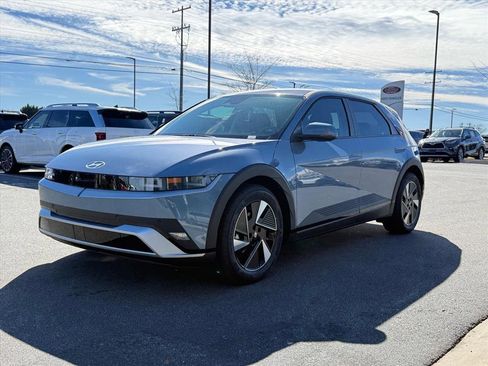 New 2026 Hyundai Ioniq 5 SE image 7