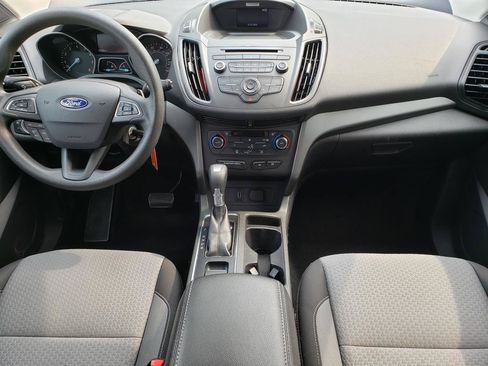 Used 2017 Ford Escape SE FWD image 12