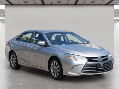 Used 2016 Toyota Camry XLE