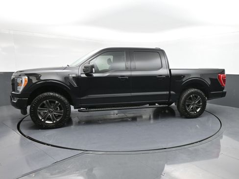 Used 2021 Ford F150 XLT w/ Equipment Group 302A High RWD image 5