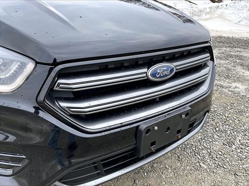 Used 2019 Ford Escape SEL image 26