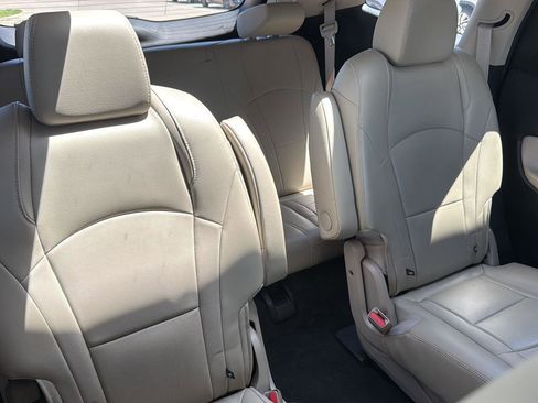 Used 2020 Buick Enclave Premium w/ Sun and Sites Package AWD/4WD image 42