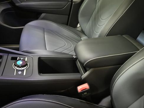 New 2026 Volkswagen Tiguan SE AWD/4WD image 24