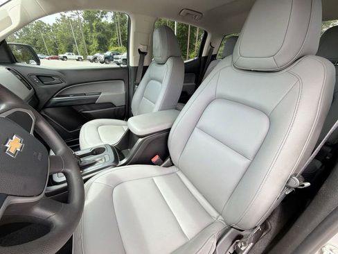 Used 2020 Chevrolet Colorado W/T w/ Custom Special Edition RWD image 16