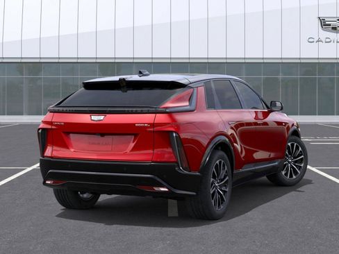 New 2026 Cadillac Lyriq Sport w/ LPO, Floor Liner Package AWD/4WD image 4