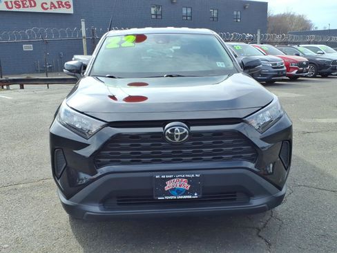Certified 2022 Toyota RAV4 LE image 2