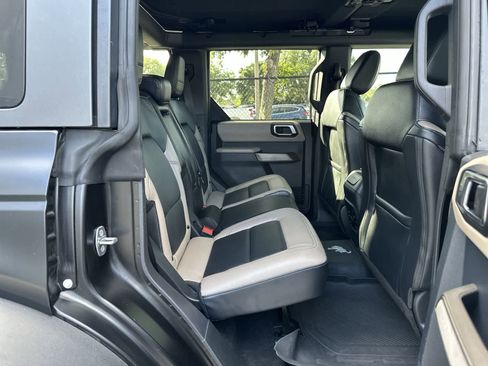 Used 2021 Ford Bronco Wildtrak AWD/4WD image 19