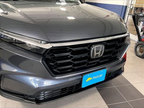 Used 2024 Honda CR-V LX image 30