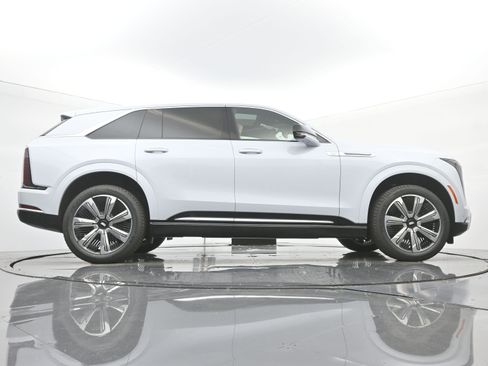 New 2026 Cadillac Escalade IQ Luxury 2 image 20