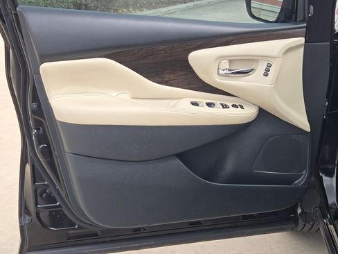 Certified 2024 Nissan Murano Platinum w/ Cargo Package image 12