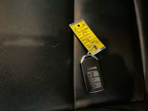 Used 2021 Honda Pilot Special Edition image 28