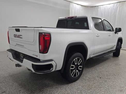 Used 2025 GMC Sierra 1500 AT4 w/ AT4 Premium Package image 12
