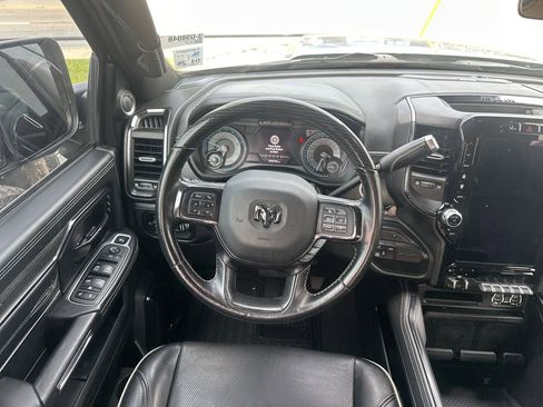 Used 2022 RAM 2500 Limited AWD/4WD image 11