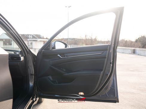 Used 2020 Honda Accord EX-L image 43