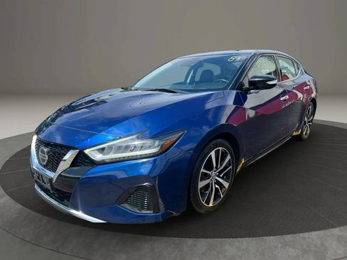 Used 2021 Nissan Maxima 3.5 SV w/ Floor Mat Group FWD image 1