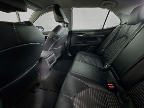 Used 2023 Toyota Camry SE FWD image 23