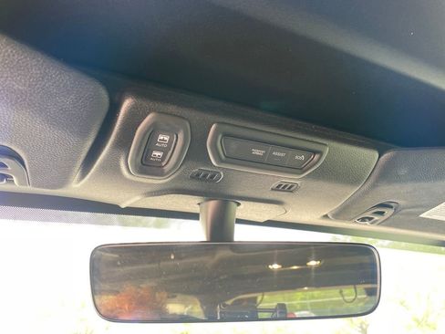 Used 2023 Jeep Wrangler Unlimited Sahara w/ Cold Weather Group AWD/4WD image 24