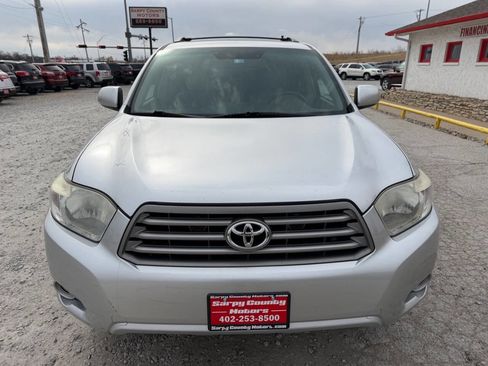 Used 2010 Toyota Highlander SE image 8