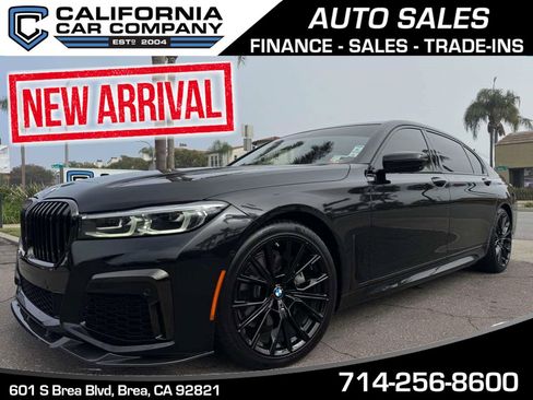 Used 2020 BMW 740i w/ M Sport Package image 1