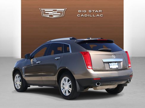 Used 2016 Cadillac SRX Luxury w/ Driver Awareness Package image 3