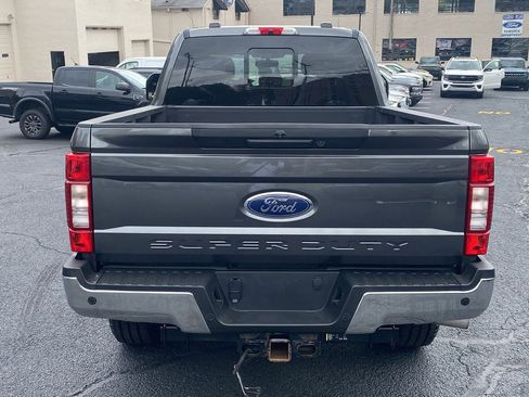Certified 2020 Ford F350 Lariat w/ Lariat Value Package image 23