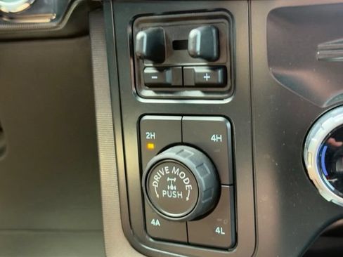 Used 2025 Ford F150 Raptor w/ Equipment Group 803A Raptor R AWD/4WD image 33
