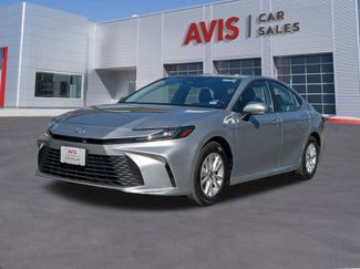 Used 2025 Toyota Camry LE video 1