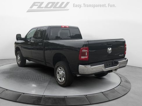 Used 2024 RAM 2500 Tradesman w/ Chrome Appearance Group AWD/4WD image 5