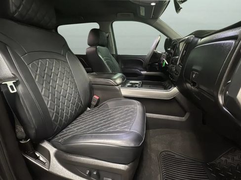 Used 2018 Chevrolet Silverado 1500 LT w/ All Star Edition RWD image 21