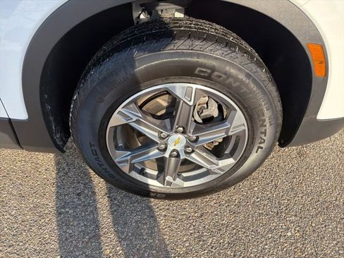 Used 2023 Chevrolet Blazer LT w/ Driver Confidence Package image 4