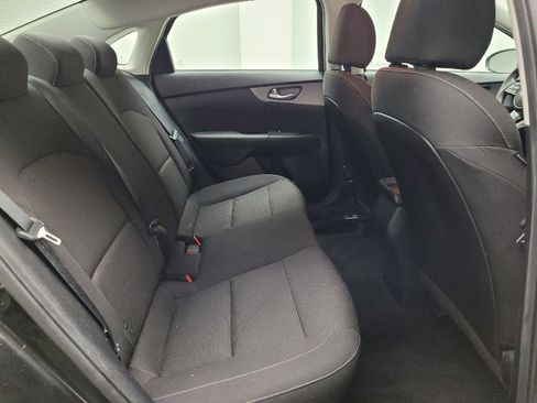 Used 2019 Kia Forte LXS FWD image 19
