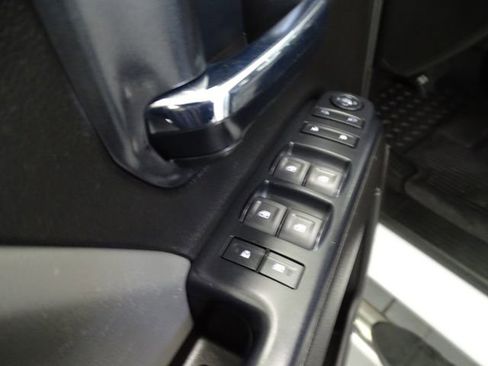 Used 2019 GMC Sierra 2500 4x4 Crew Cab image 7