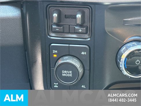 Used 2025 Ford F250 Platinum w/ FX4 Off-Road Package AWD/4WD image 36