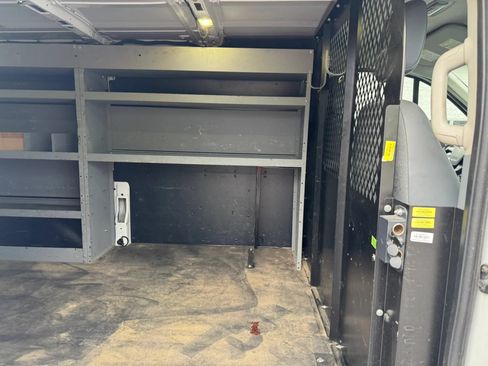 Used 2017 Ford Transit 150 130 Low Roof RWD image 27