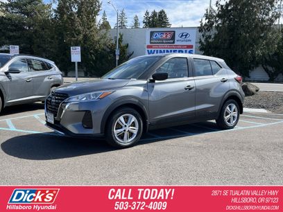 Used 2022 Nissan Kicks S