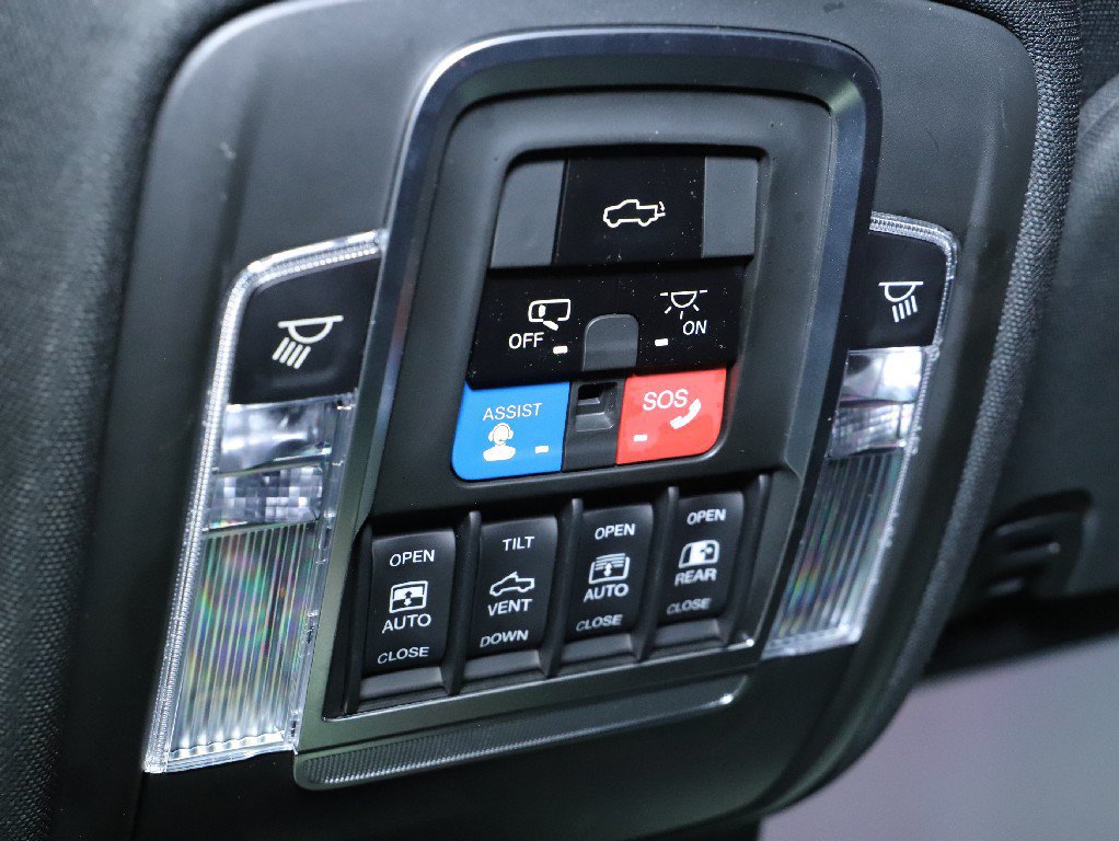 Used 2019 RAM 1500 Limited AWD/4WD image 25