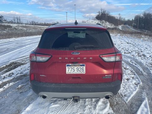 Used 2020 Ford Escape SEL image 6