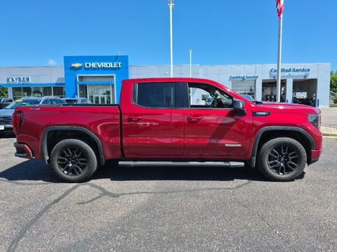 Used 2024 GMC Sierra 1500 Elevation w/ Elevation Premium Package AWD/4WD image 10