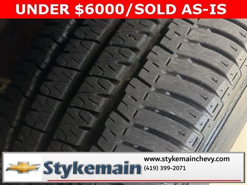 Used 2000 Chevrolet S10 Pickup LS w/ Preferred Equipment Group image 11