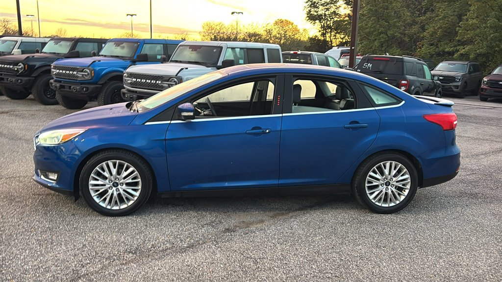Used 2018 Ford Focus Titanium FWD image 3