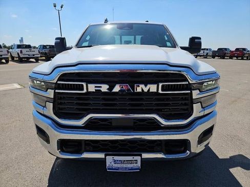 New 2026 RAM 2500 Tradesman image 41