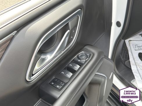 Used 2024 Chevrolet Tahoe LT AWD/4WD image 15