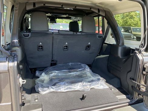 New 2026 Jeep Wrangler Unlimited Sport AWD/4WD image 5