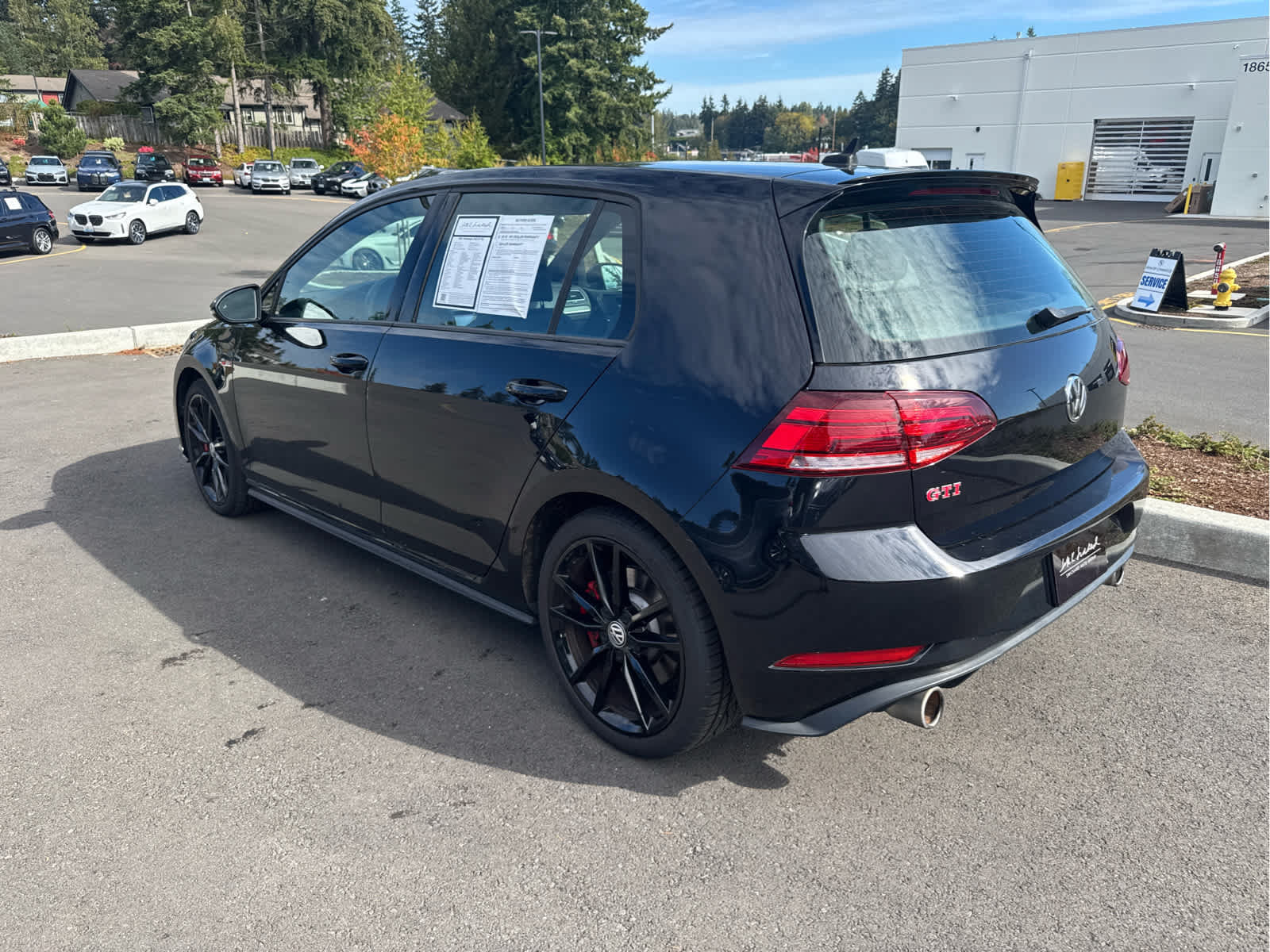 Used 2021 Volkswagen GTI SE FWD image 4